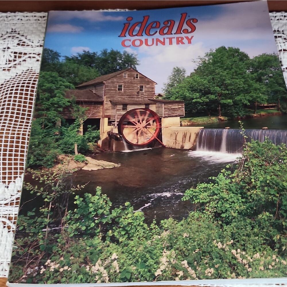 Ideals COUNTRY Magazine Vol 47 Issue No. 4, Volume 47 No. 4